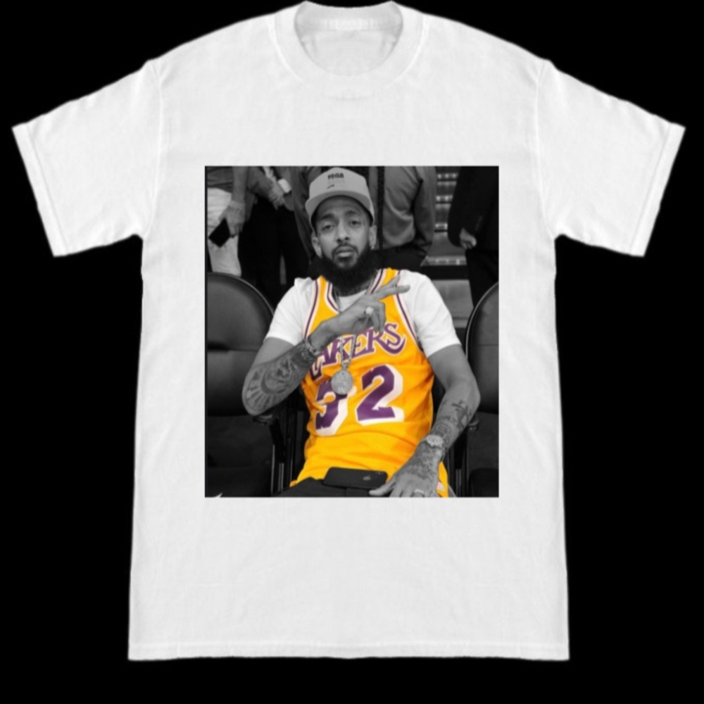 2 XL Nipsey Hussle wearing Los Angeles Lakers J…
